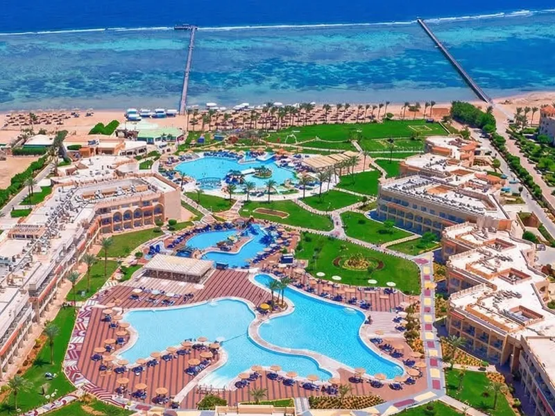 Pickalbatros Royal Moderna resort layout