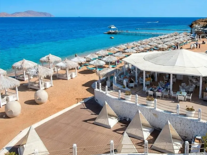 Sunrise Arabian Beach Resort sea view