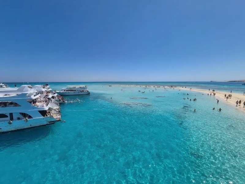 Boat trip to White Island and Ras Mohammed Sharm El Sheikh